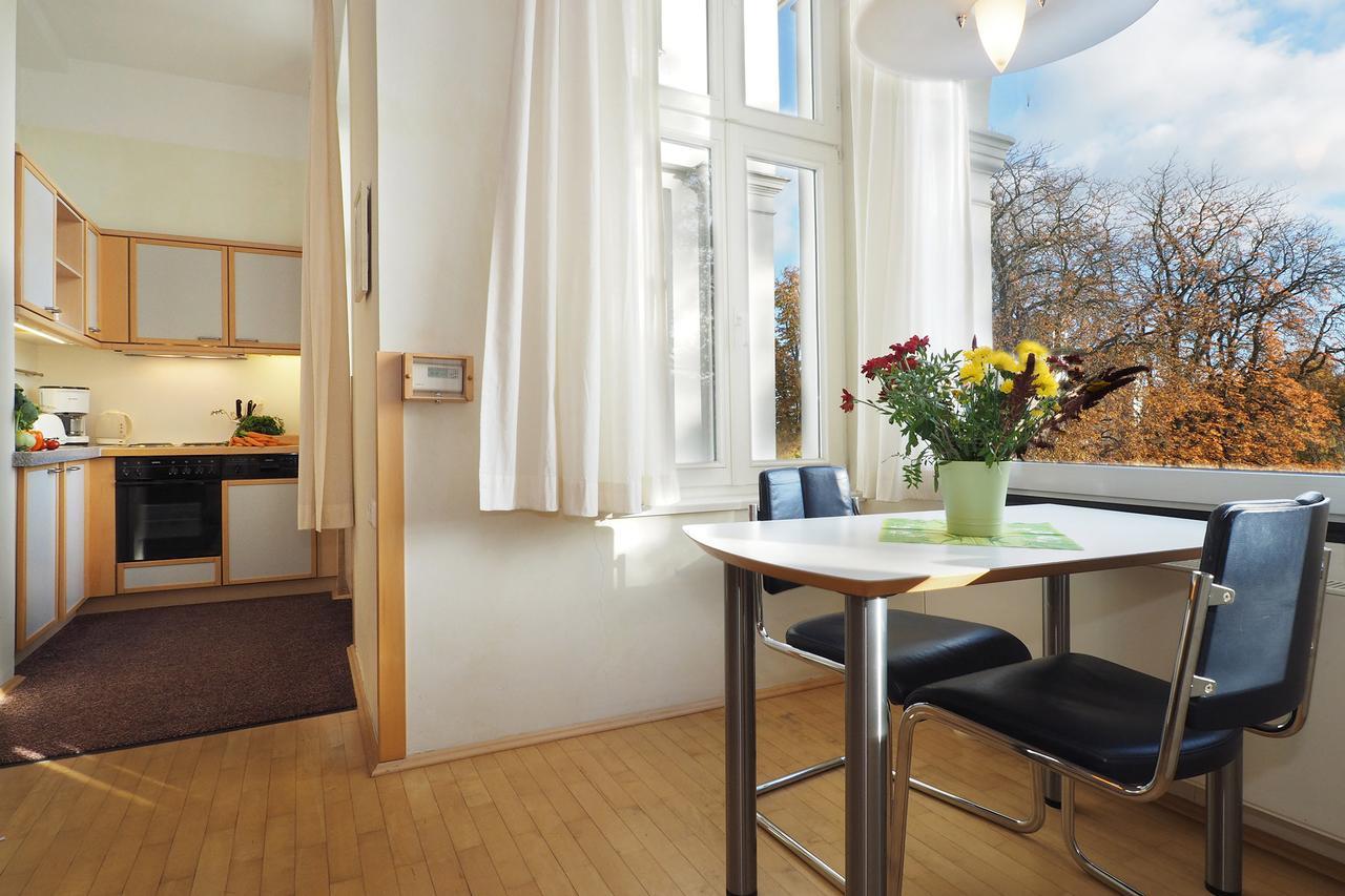 Seetelhotel Villa Aurora ゼーバート・ヘリングスドルフ エクステリア 写真